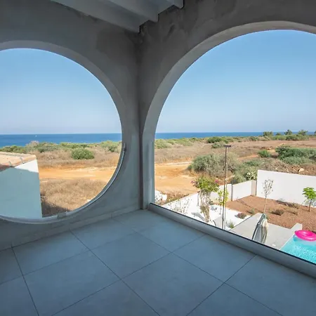 Art House Seviews Villa