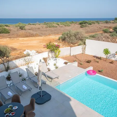 Villa Art House Seviews