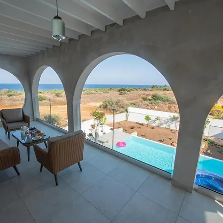 Villa Art House Seviews Protaras
