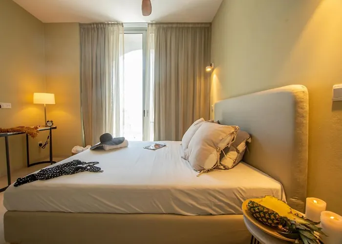 فيلة Art House Seviews بروتاراس