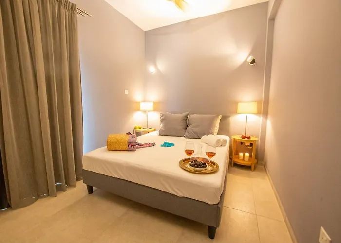 Art House Seviews بروتاراس